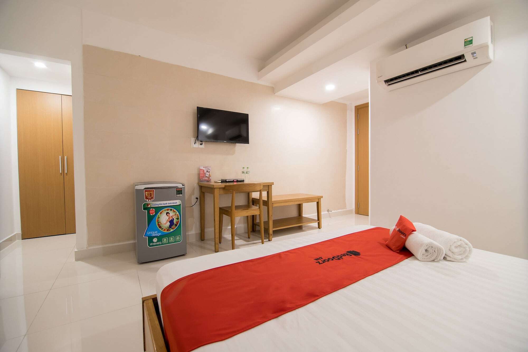 הו צ'י מין סיטי Reddoorz Plus Near Secc D7 מראה חיצוני תמונה